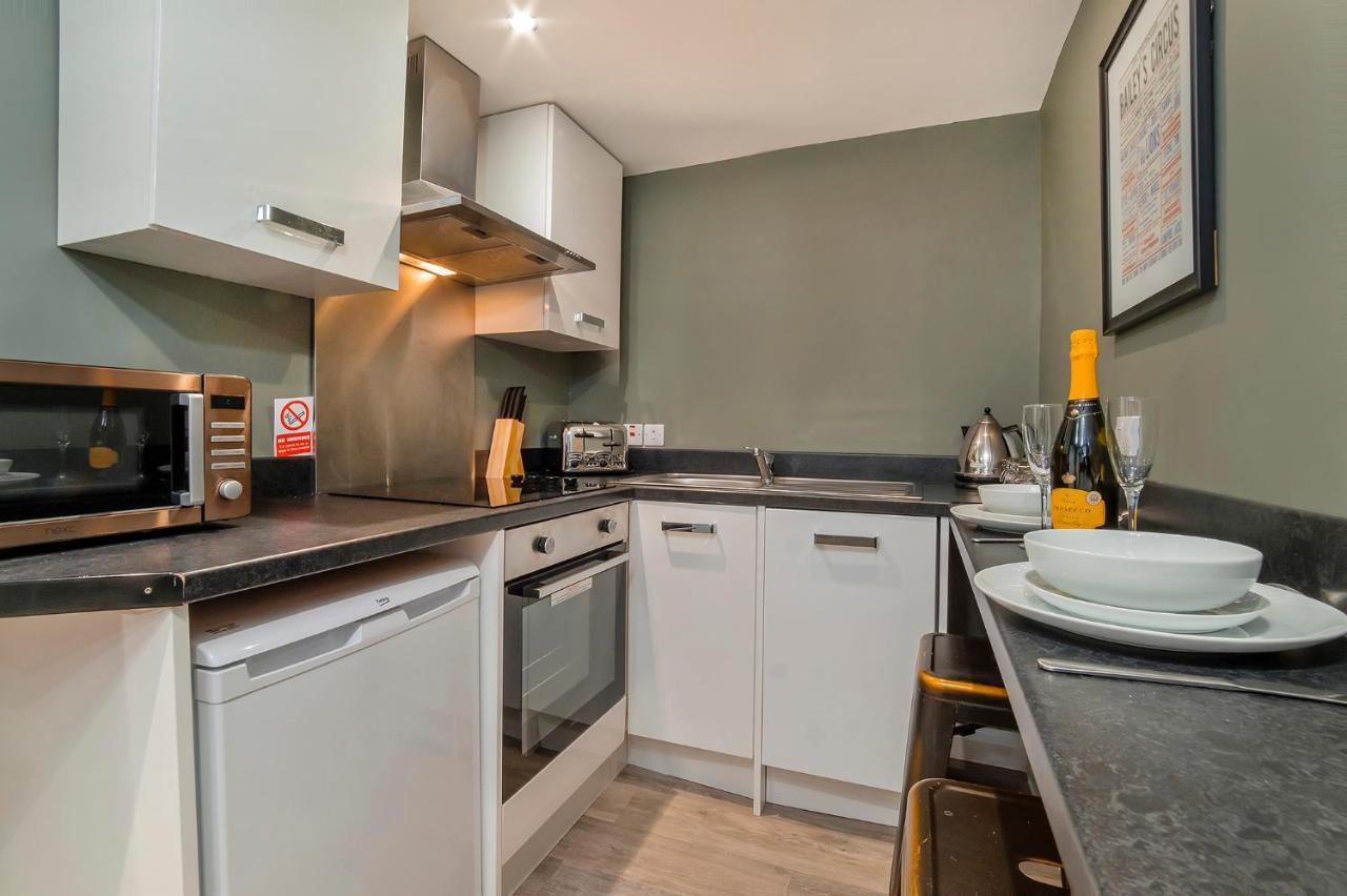 Gillygate Boutique Apartment- Stunning City Centre 1 Bedroom Apartment York Esterno foto
