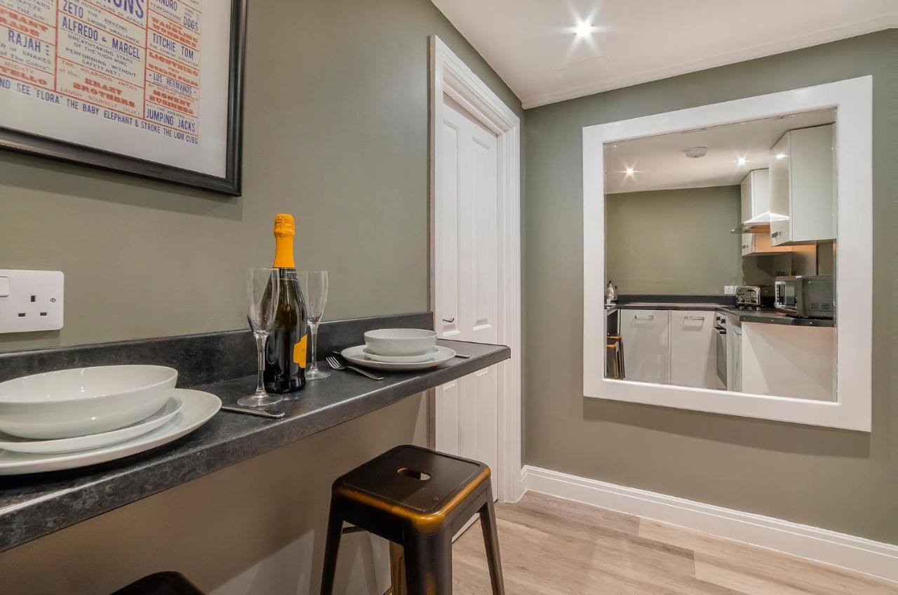 Gillygate Boutique Apartment- Stunning City Centre 1 Bedroom Apartment York Esterno foto